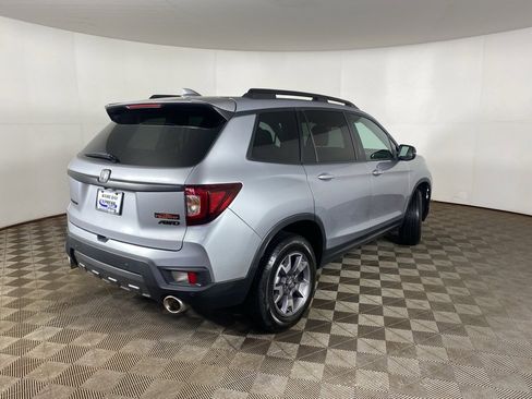Used 2022 Honda Passport TrailSport image 5
