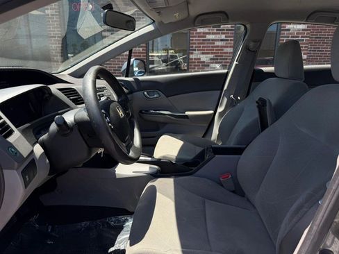 Used 2012 Honda Civic LX image 17