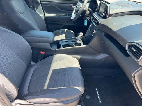 Used 2020 Hyundai Santa Fe SE FWD image 7