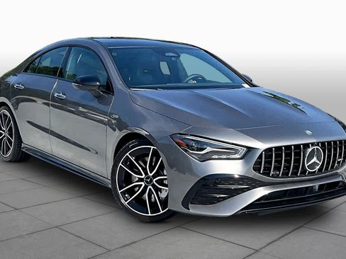 Used 2025 Mercedes-Benz CLA 35 AMG 4MATIC image 3