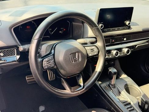 Used 2022 Honda Civic Sport image 17