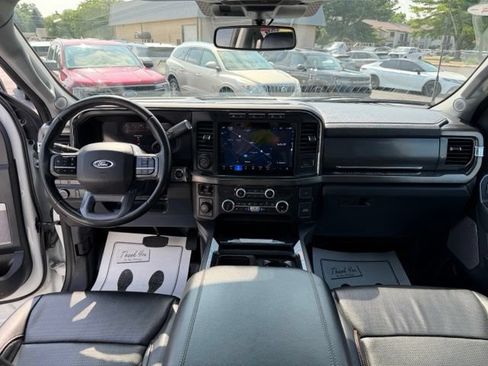 Used 2024 Ford F350 Lariat w/ Lariat Ultimate Package AWD/4WD image 2