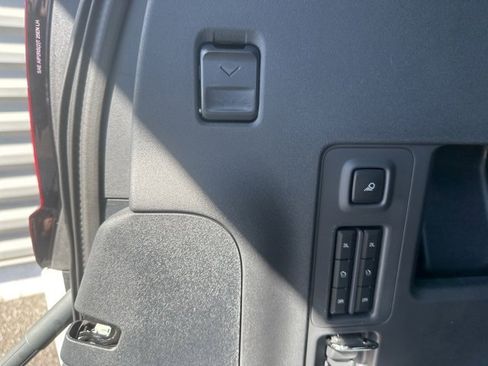 New 2025 Ford Expedition King Ranch image 32