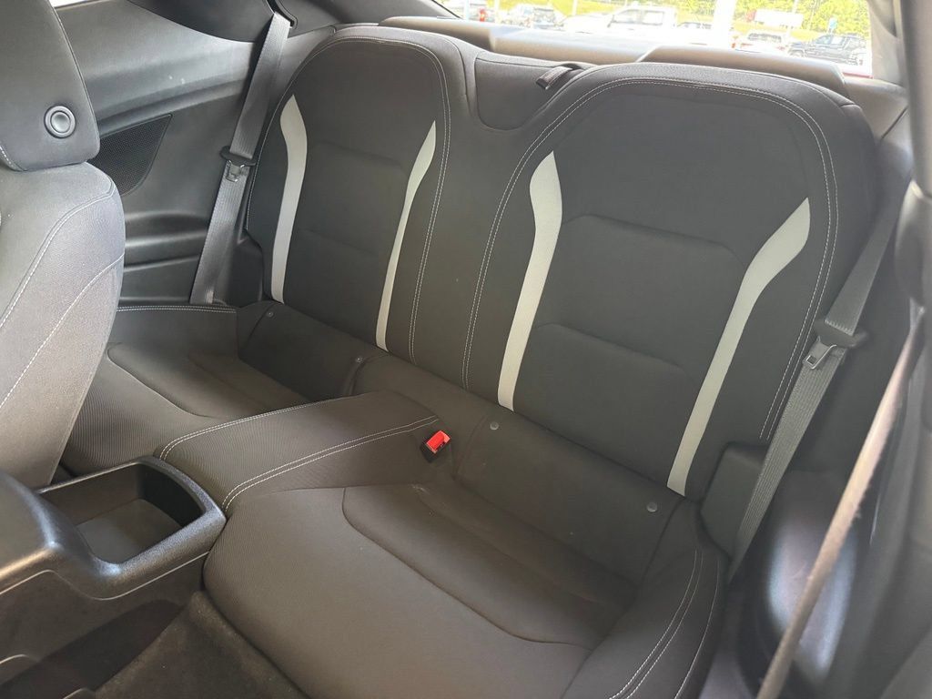Used 2023 Chevrolet Camaro SS w/ Design Package 3 RWD image 21