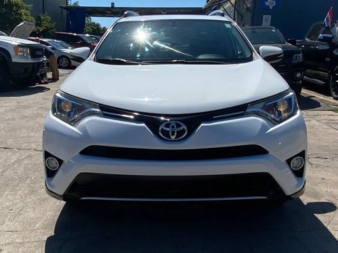 Used 2016 Toyota RAV4 XLE AWD/4WD image 2