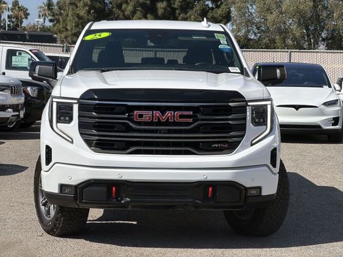Used 2025 GMC Sierra 1500 AT4 AWD/4WD image 2