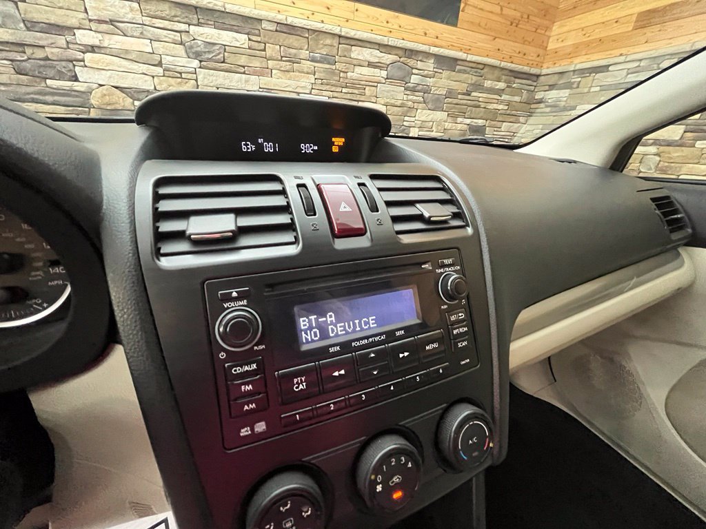 Used 2013 Subaru Crosstrek 2.0i Premium AWD/4WD image 25
