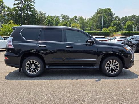 Used 2018 Lexus GX 460 Luxury AWD/4WD image 6