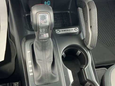 Used 2024 Ford Bronco Outer Banks image 19