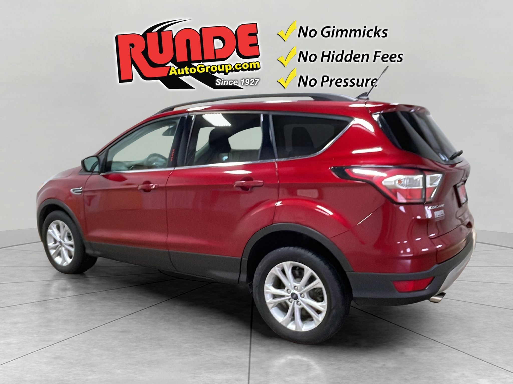 Used 2018 Ford Escape SEL w/ Ford Safe & Smart Package FWD image 4