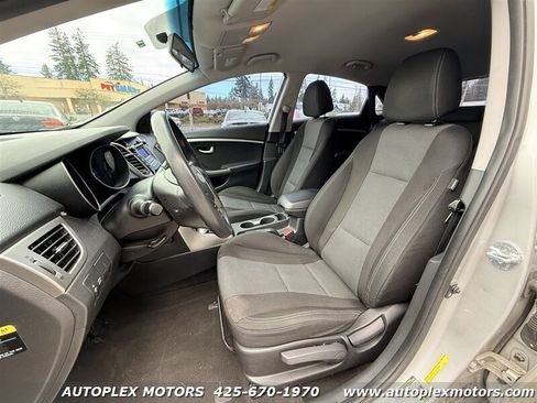 Used 2016 Hyundai Elantra GT image 14