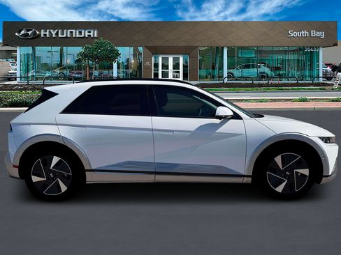 New 2026 Hyundai Ioniq 5 Limited RWD image 9