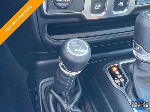 Certified 2025 Jeep Wrangler Sport AWD/4WD image 28
