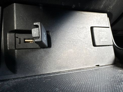 Used 2018 Honda Civic Sport image 24