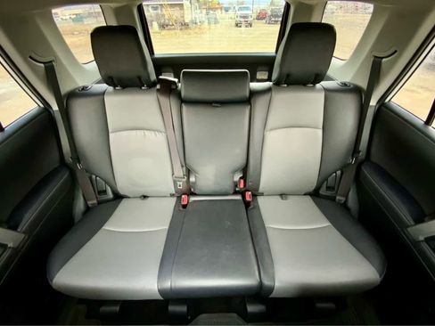 Used 2022 Toyota 4Runner SR5 Premium image 28