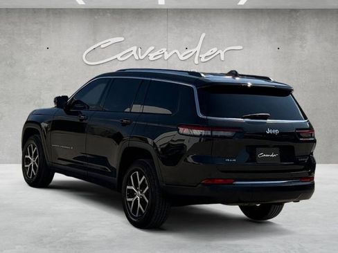 Used 2023 Jeep Grand Cherokee L Limited AWD/4WD image 14