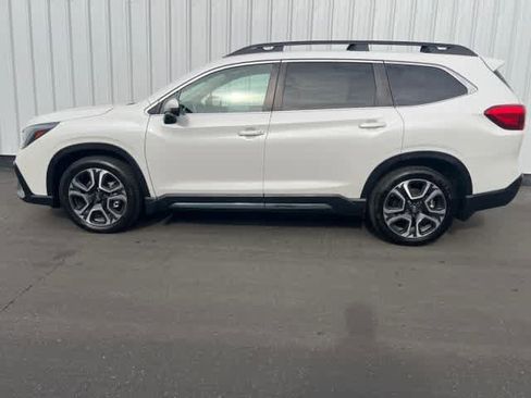 Certified 2023 Subaru Ascent Limited image 3