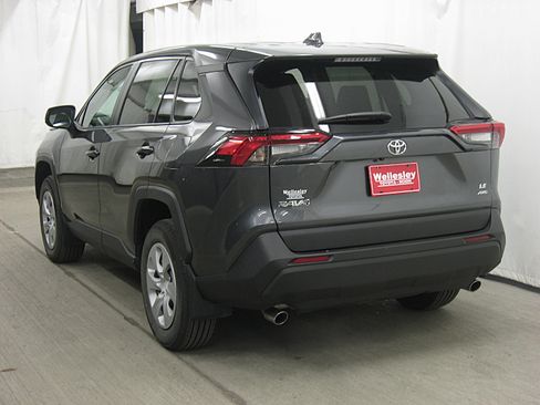 Used 2024 Toyota RAV4 LE image 23