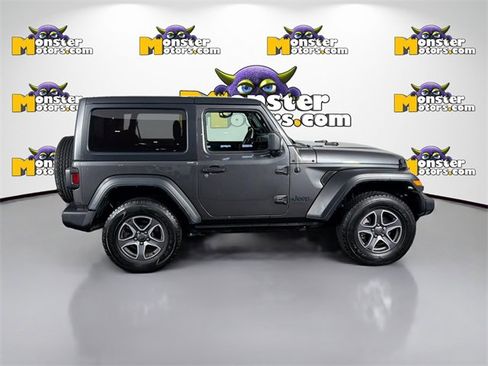 Used 2021 Jeep Wrangler Sport S image 4