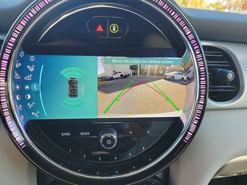 Used 2023 MINI Cooper S image 33