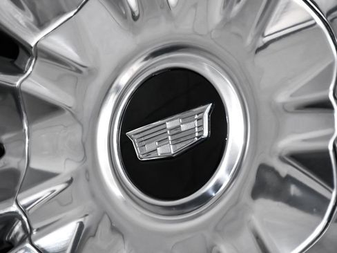 Used 2024 Cadillac Escalade ESV Premium Luxury w/ LPO, Floor Liner Package AWD/4WD image 92