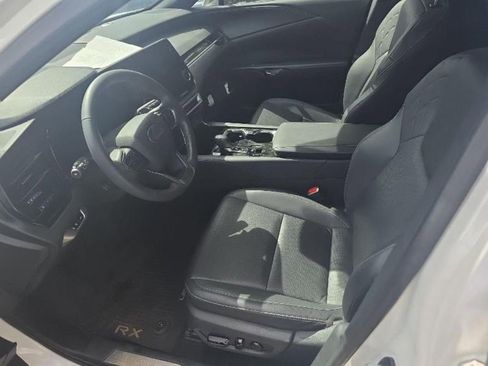 Used 2023 Lexus RX 350 FWD image 3