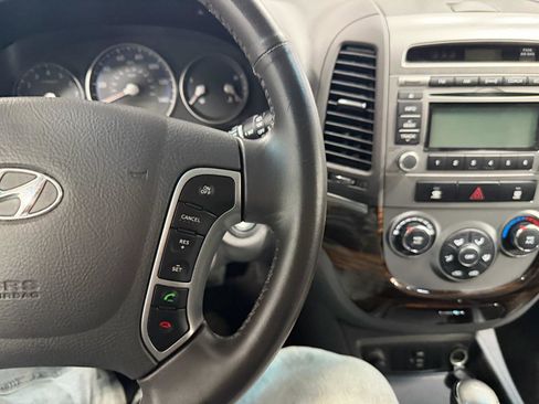 Used 2012 Hyundai Santa Fe SE image 36