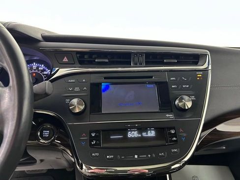 Used 2014 Toyota Avalon XLE Touring FWD image 26