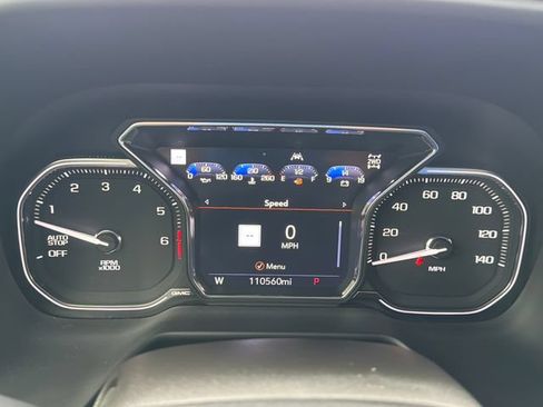 Used 2021 GMC Yukon AT4 w/ AT4 Premium Plus Package AWD/4WD image 11