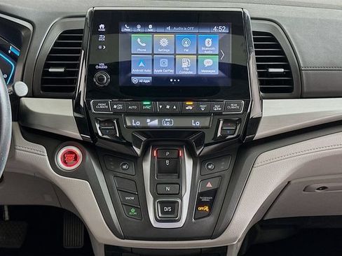 Used 2018 Honda Odyssey EX-L image 16