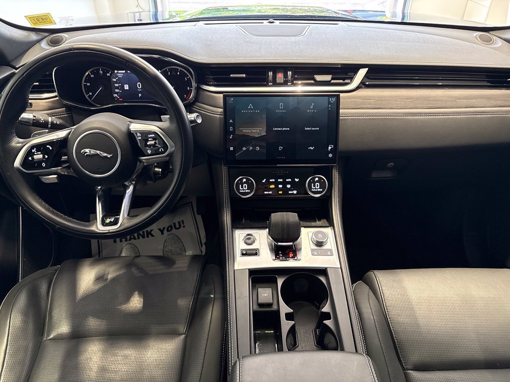 Used 2022 Jaguar F-PACE R-Dynamic S AWD/4WD image 28