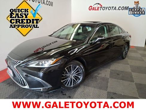 Used 2022 Lexus ES 350 w/ Premium Package image 1