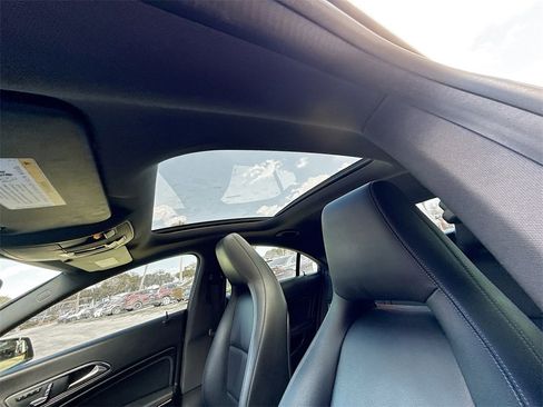 Used 2019 Mercedes-Benz CLA 250 CLA 250 image 24
