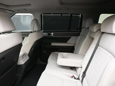 New 2026 Hyundai Santa Fe Limited AWD/4WD image 18