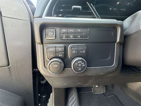 New 2025 Chevrolet Tahoe Premier image 17