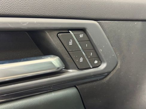 New 2026 GMC Terrain AT4 w/ Convenience Package III AWD/4WD image 9