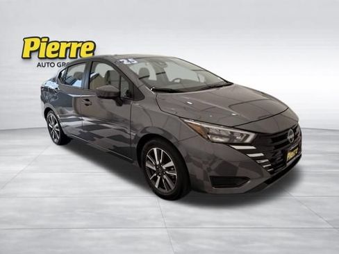 Used 2025 Nissan Versa SV FWD image 6
