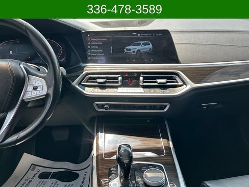 Used 2021 BMW X7 xDrive40i w/ Parking Assistance Package AWD/4WD image 17