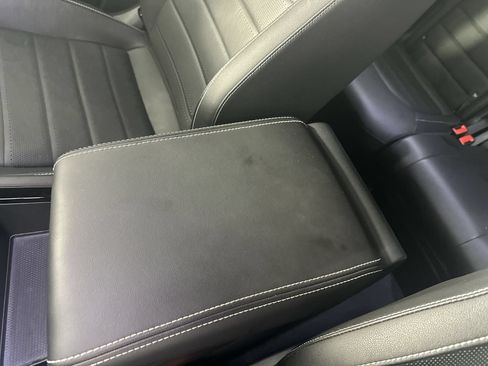 Used 2025 Volkswagen Atlas Cross Sport SEL AWD/4WD image 21