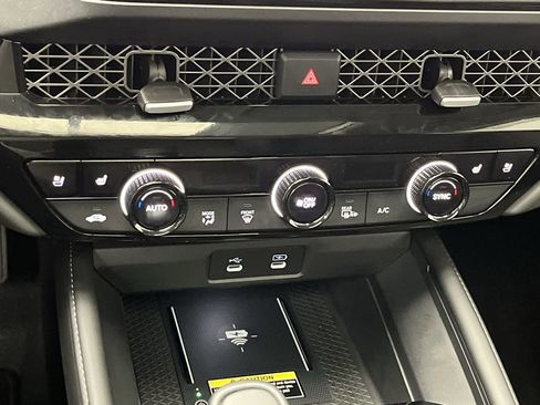 Used 2024 Honda Accord Touring image 22