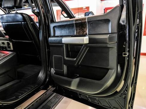 Used 2022 Ford F350 Lariat w/ Lariat Ultimate Package image 45