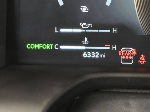 Used 2026 Lexus GX 550 w/ Accessory Package (CT) AWD/4WD image 15