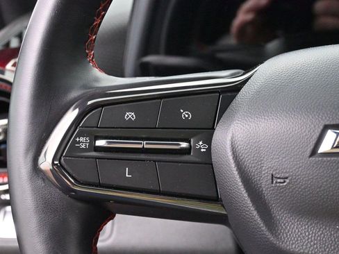 Used 2025 Chevrolet Equinox RS w/ Safety and Technology Package FWD image 19