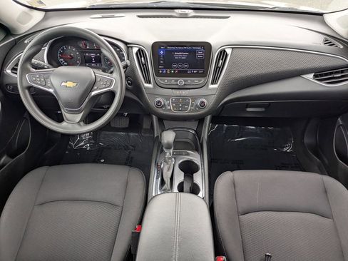 Used 2025 Chevrolet Malibu LT image 13