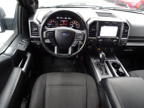 Used 2018 Ford F150 XLT w/ Equipment Group 302A Luxury image 16