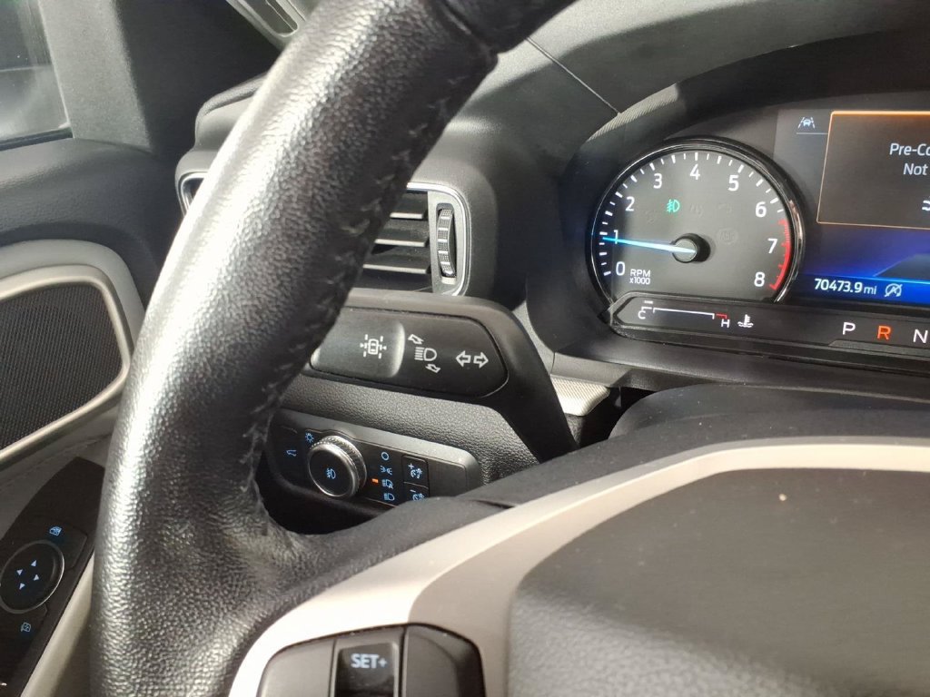 Used 2021 Ford Explorer XLT w/ Equipment Group 202A AWD/4WD image 27