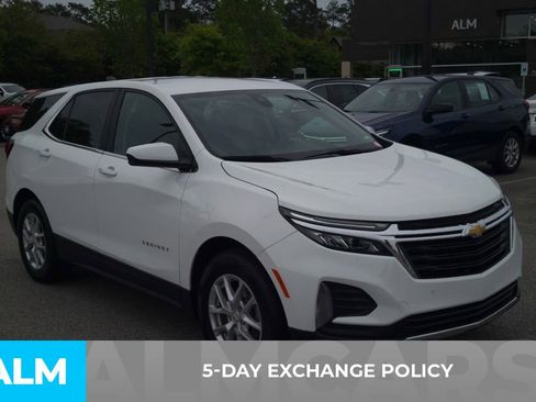 Used 2024 Chevrolet Equinox LT image 3