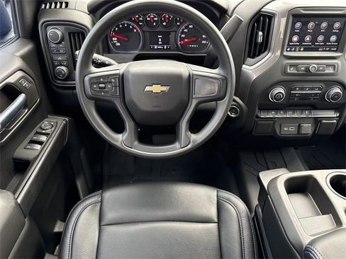 Used 2022 Chevrolet Silverado 1500 Custom image 12