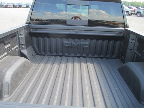 New 2026 GMC Sierra 1500 AT4 w/ AT4 Premium Package image 6