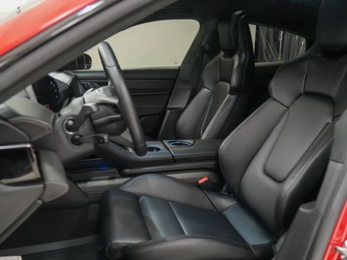Certified 2024 Porsche Taycan GTS AWD/4WD image 5